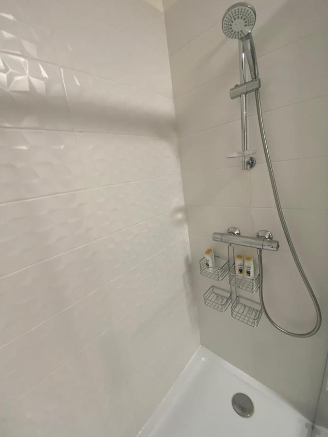 Luxury And Modern 3 Appartement Asnieres Paris Экстерьер фото